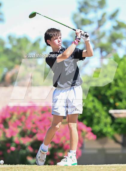 Thumbnail 3 in Metro Invitational Golf Tournament photogallery.