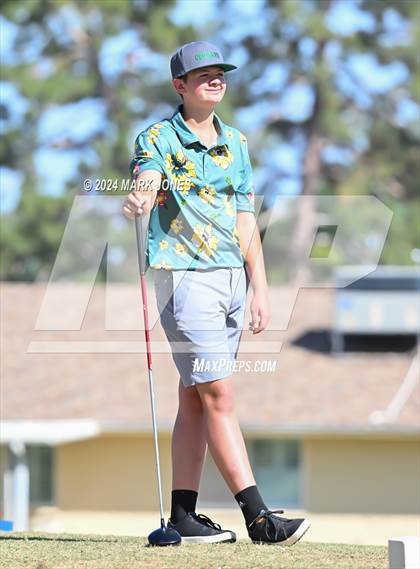 Thumbnail 3 in Metro Invitational Golf Tournament photogallery.