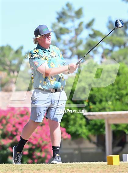 Thumbnail 2 in Metro Invitational Golf Tournament photogallery.