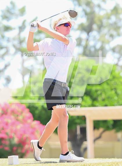 Thumbnail 2 in Metro Invitational Golf Tournament photogallery.