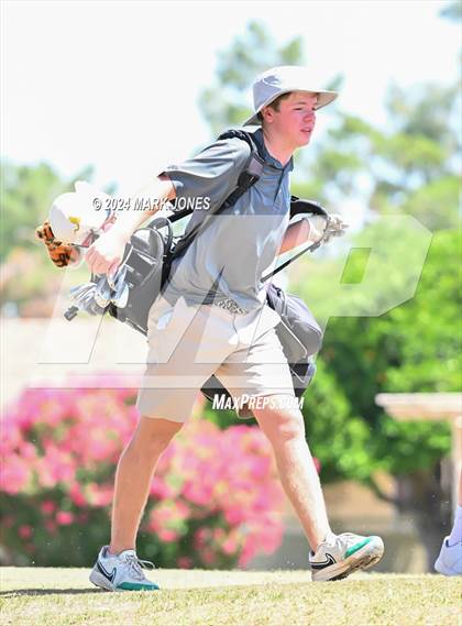 Thumbnail 3 in Metro Invitational Golf Tournament photogallery.