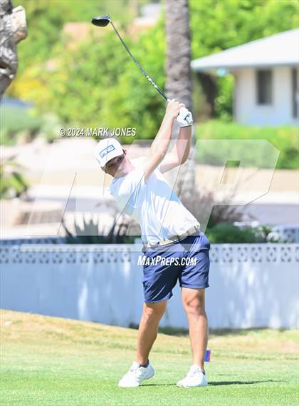 Thumbnail 2 in Metro Invitational Golf Tournament photogallery.