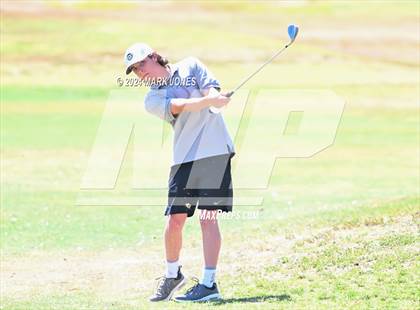 Thumbnail 3 in Metro Invitational Golf Tournament photogallery.