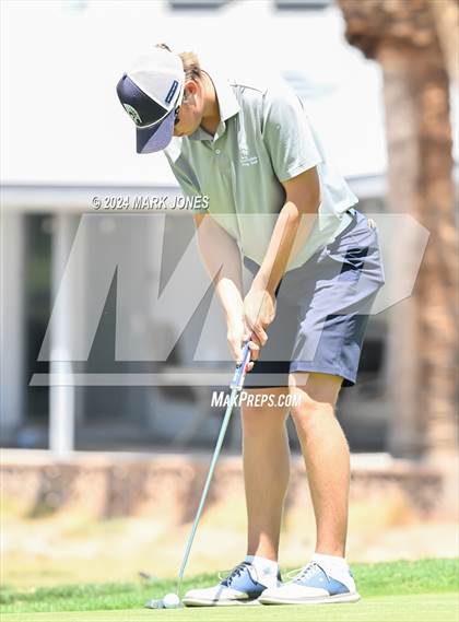 Thumbnail 2 in Metro Invitational Golf Tournament photogallery.