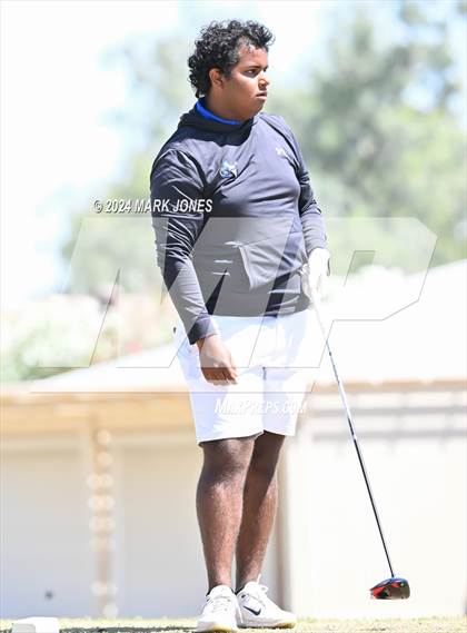 Thumbnail 2 in Metro Invitational Golf Tournament photogallery.