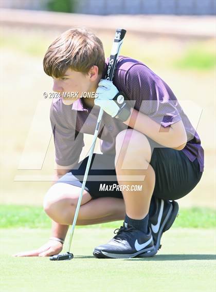 Thumbnail 3 in Metro Invitational Golf Tournament photogallery.