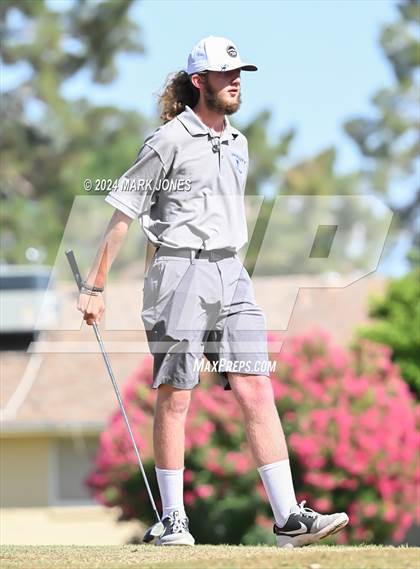 Thumbnail 3 in Metro Invitational Golf Tournament photogallery.