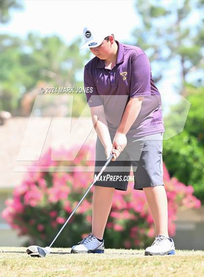 Thumbnail 2 in Metro Invitational Golf Tournament photogallery.