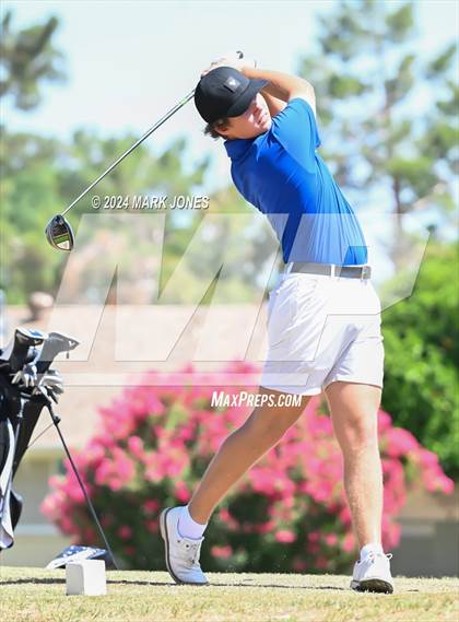 Thumbnail 2 in Metro Invitational Golf Tournament photogallery.