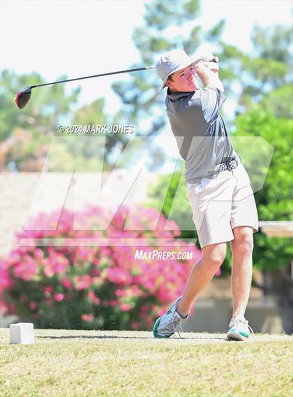 Thumbnail 3 in Metro Invitational Golf Tournament photogallery.