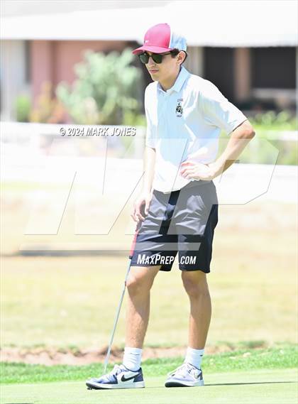 Thumbnail 2 in Metro Invitational Golf Tournament photogallery.