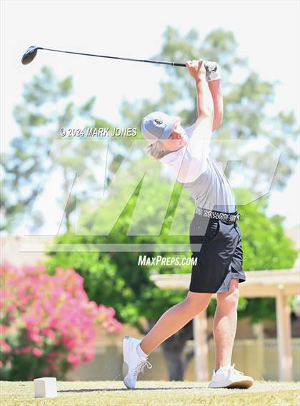 Thumbnail 1 in Metro Invitational Golf Tournament photogallery.