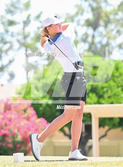 Thumbnail 2 in Metro Invitational Golf Tournament photogallery.