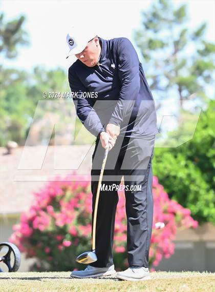 Thumbnail 3 in Metro Invitational Golf Tournament photogallery.