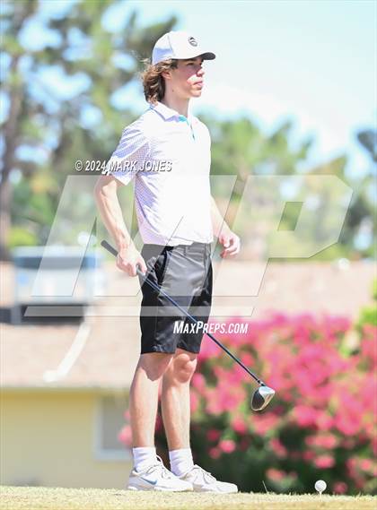 Thumbnail 2 in Metro Invitational Golf Tournament photogallery.