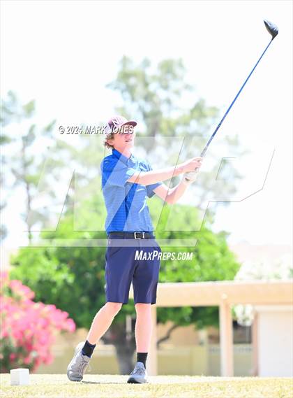 Thumbnail 2 in Metro Invitational Golf Tournament photogallery.