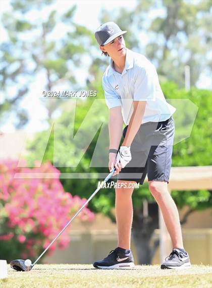 Thumbnail 2 in Metro Invitational Golf Tournament photogallery.