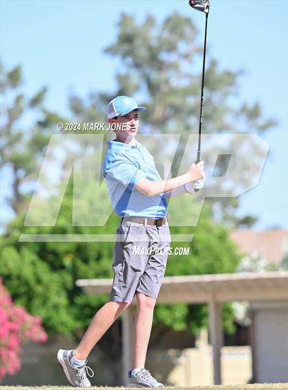 Thumbnail 2 in Metro Invitational Golf Tournament photogallery.