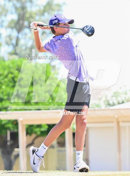 Thumbnail 3 in Metro Invitational Golf Tournament photogallery.