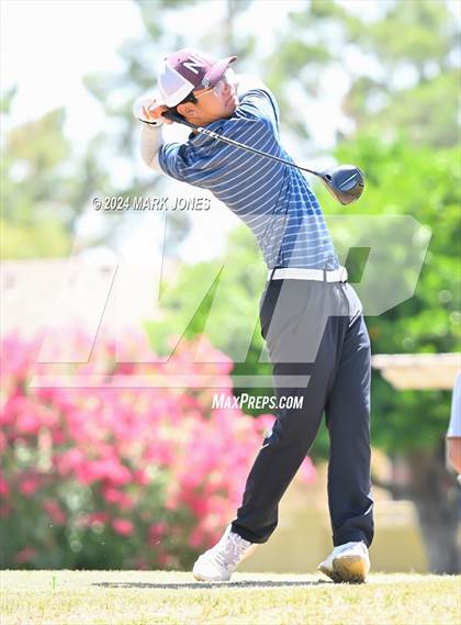 Thumbnail 2 in Metro Invitational Golf Tournament photogallery.