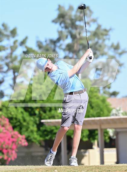 Thumbnail 3 in Metro Invitational Golf Tournament photogallery.