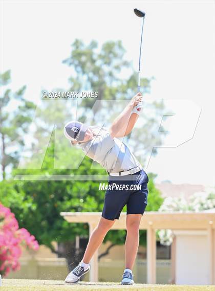 Thumbnail 3 in Metro Invitational Golf Tournament photogallery.
