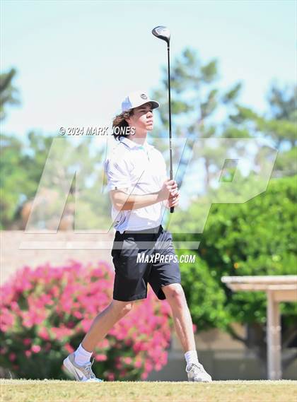 Thumbnail 2 in Metro Invitational Golf Tournament photogallery.