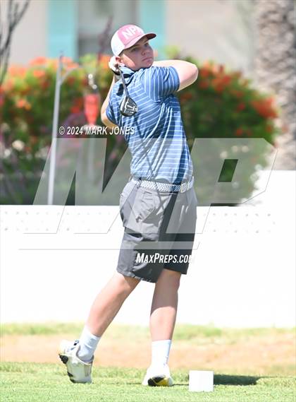 Thumbnail 3 in Metro Invitational Golf Tournament photogallery.