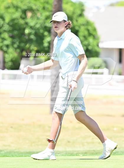 Thumbnail 1 in Metro Invitational Golf Tournament photogallery.