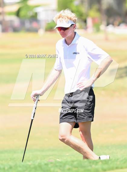 Thumbnail 2 in Metro Invitational Golf Tournament photogallery.