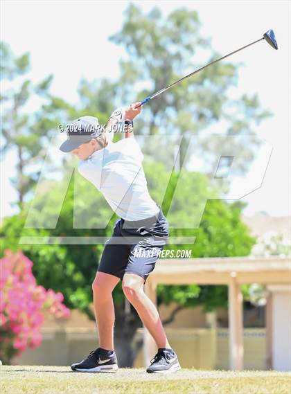 Thumbnail 3 in Metro Invitational Golf Tournament photogallery.