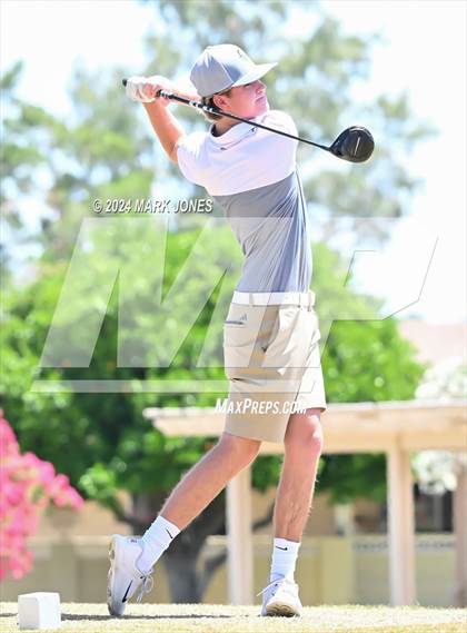 Thumbnail 3 in Metro Invitational Golf Tournament photogallery.