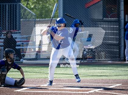 Thumbnail 2 in Bothell vs. Kamiak (WIAA 4A District 1/2 Playoff) photogallery.