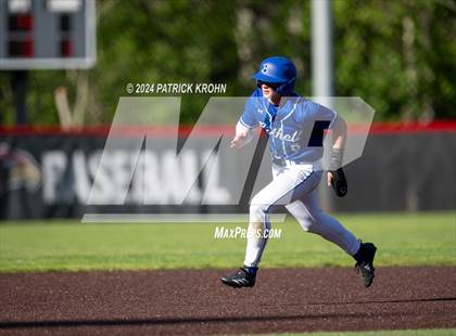 Thumbnail 2 in Bothell vs. Kamiak (WIAA 4A District 1/2 Playoff) photogallery.