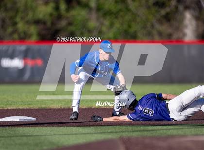 Thumbnail 1 in Bothell vs. Kamiak (WIAA 4A District 1/2 Playoff) photogallery.