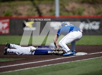 Thumbnail 3 in Bothell vs. Kamiak (WIAA 4A District 1/2 Playoff) photogallery.