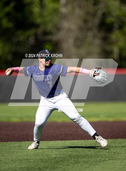 Thumbnail 1 in Bothell vs. Kamiak (WIAA 4A District 1/2 Playoff) photogallery.