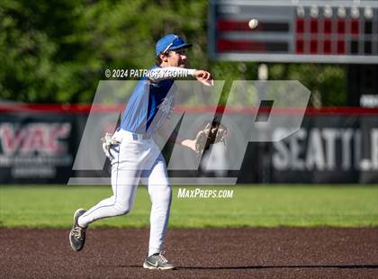 Thumbnail 1 in Bothell vs. Kamiak (WIAA 4A District 1/2 Playoff) photogallery.