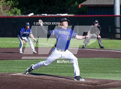 Thumbnail 2 in Bothell vs. Kamiak (WIAA 4A District 1/2 Playoff) photogallery.