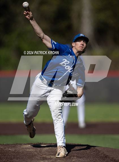 Thumbnail 2 in Bothell vs. Kamiak (WIAA 4A District 1/2 Playoff) photogallery.