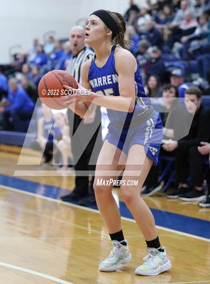 Thumbnail 1 in Warren vs Fairfield Union (OHSAA D2 District Final) photogallery.