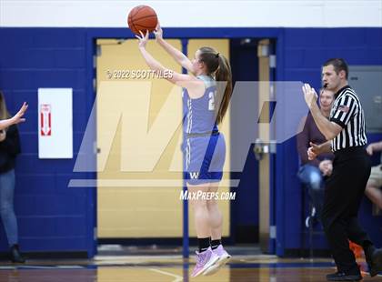 Thumbnail 3 in Warren vs Fairfield Union (OHSAA D2 District Final) photogallery.
