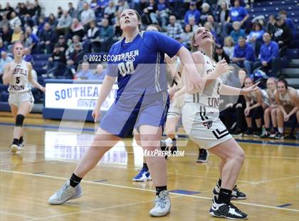 Thumbnail 1 in Warren vs Fairfield Union (OHSAA D2 District Final) photogallery.