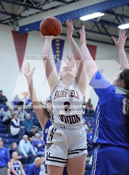 Thumbnail 2 in Warren vs Fairfield Union (OHSAA D2 District Final) photogallery.