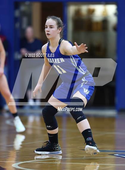 Thumbnail 2 in Warren vs Fairfield Union (OHSAA D2 District Final) photogallery.