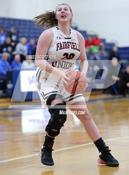 Thumbnail 1 in Warren vs Fairfield Union (OHSAA D2 District Final) photogallery.