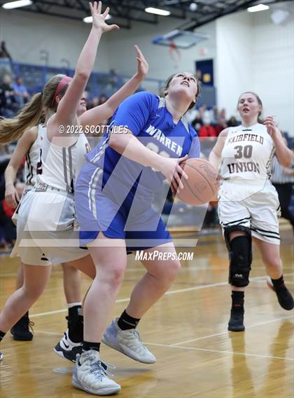 Thumbnail 2 in Warren vs Fairfield Union (OHSAA D2 District Final) photogallery.