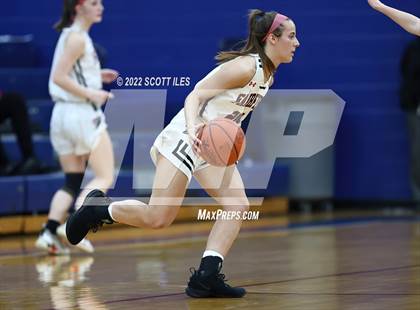 Thumbnail 2 in Warren vs Fairfield Union (OHSAA D2 District Final) photogallery.