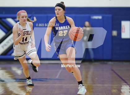 Thumbnail 3 in Warren vs Fairfield Union (OHSAA D2 District Final) photogallery.