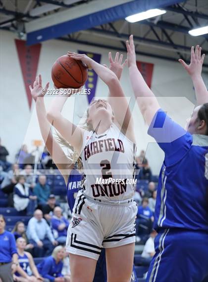 Thumbnail 1 in Warren vs Fairfield Union (OHSAA D2 District Final) photogallery.